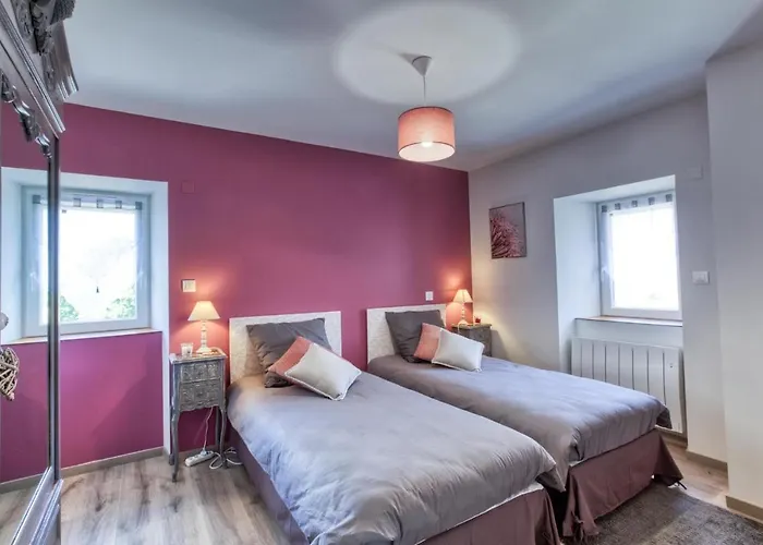 3 Bedroom Stunning In * Baraqueville